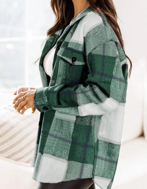 Load image into Gallery viewer, Flannel Shirts for Women Plaid Jackets Long Sleeve Shackets Womens Button down Coats Warm Blouses
